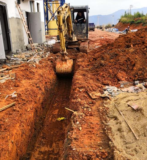 建瓯市建筑工业化生产基地工程项目工程简报（2018年12月21日）——管道工程